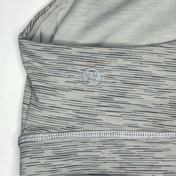 Lululemon Invigorate Sports Bra Wee Are From Space Ice Grey Alpine White Size 10 - Picture 5 of 7